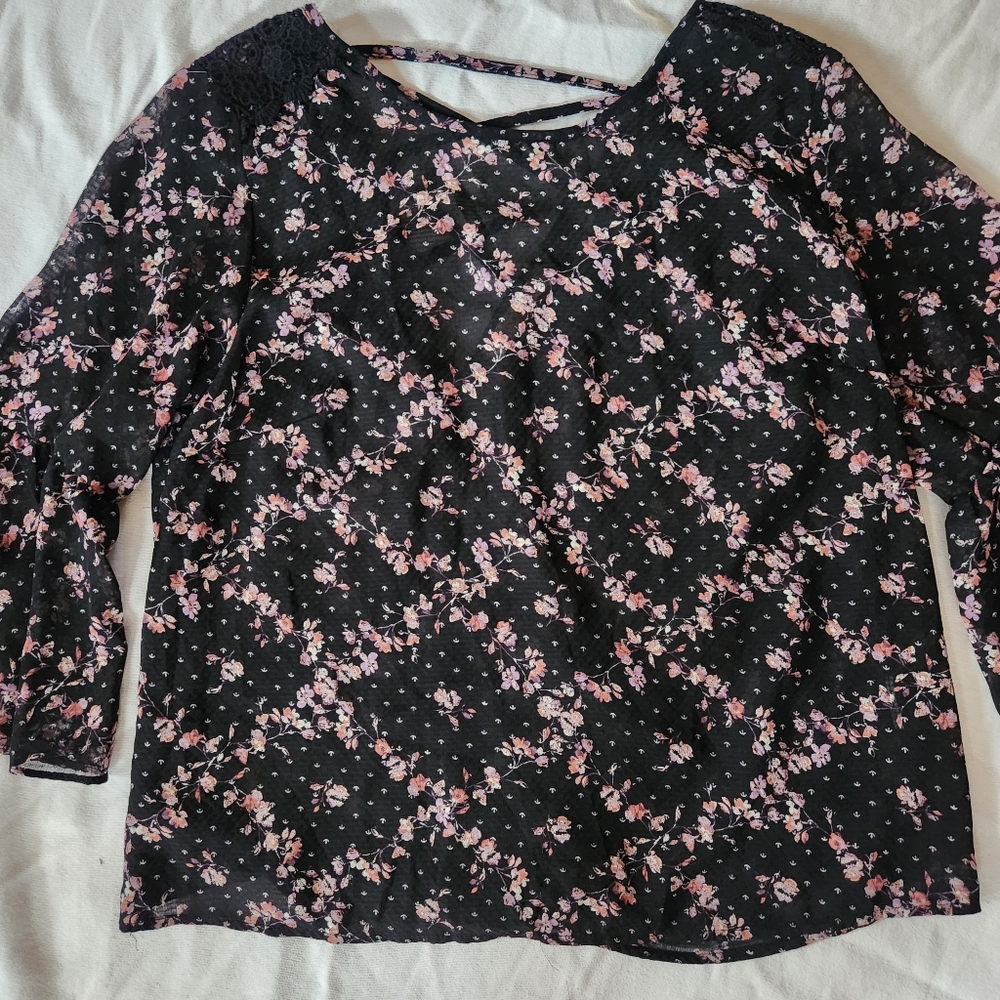 Rewind Floral Bell Sleeve Blouse Large Black Pink Boho Sheer Criss Cross Back